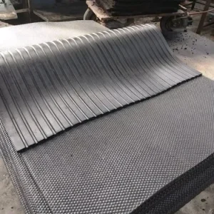 interlocking-cow-rubber-mat-500x500